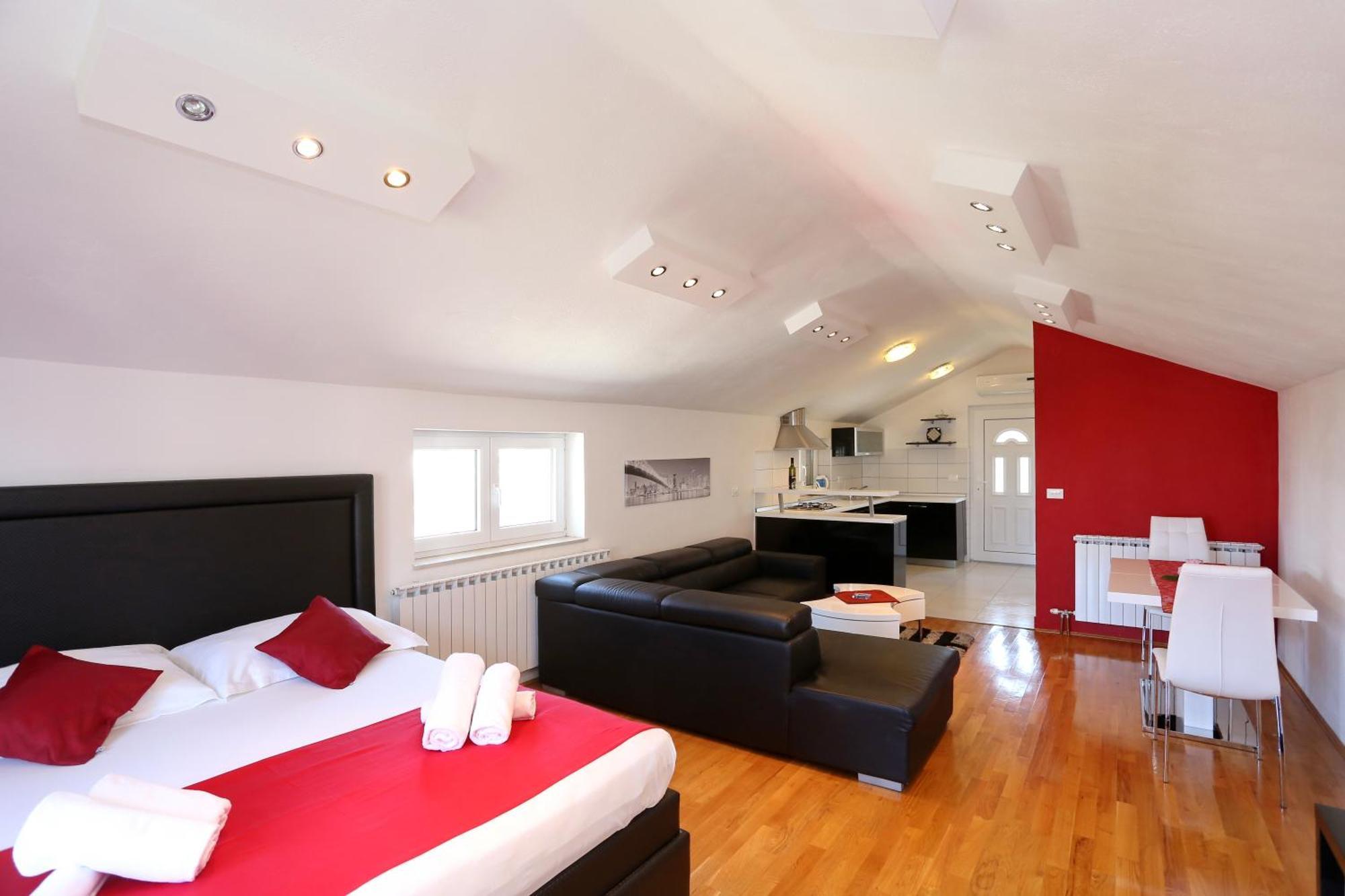 Apartments Maruna Self Check-In Zadar Room photo