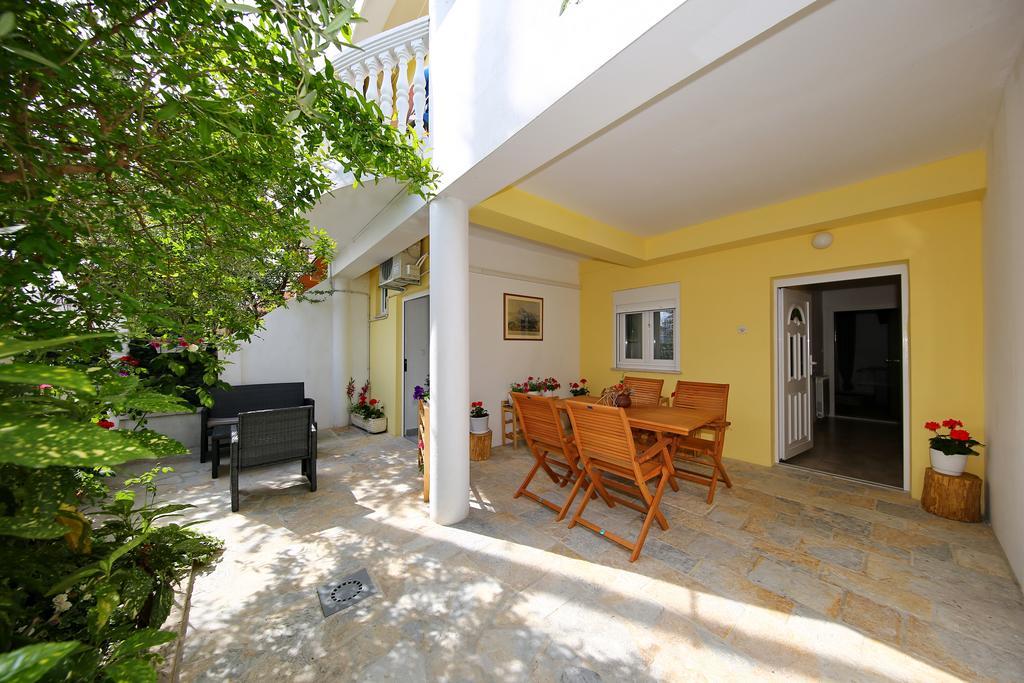 Apartments Maruna Self Check-In Zadar Exterior photo